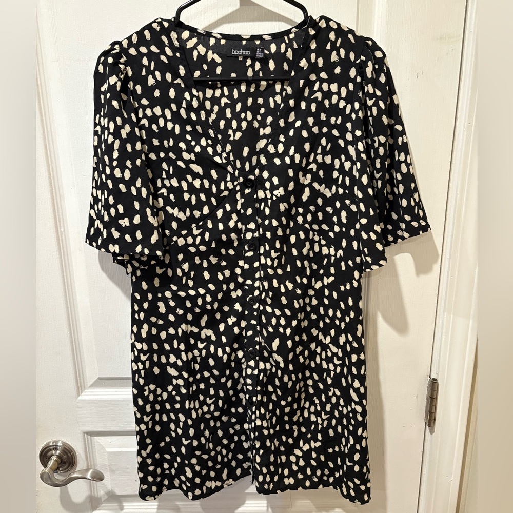 Boohoo Black and White Mini Dress